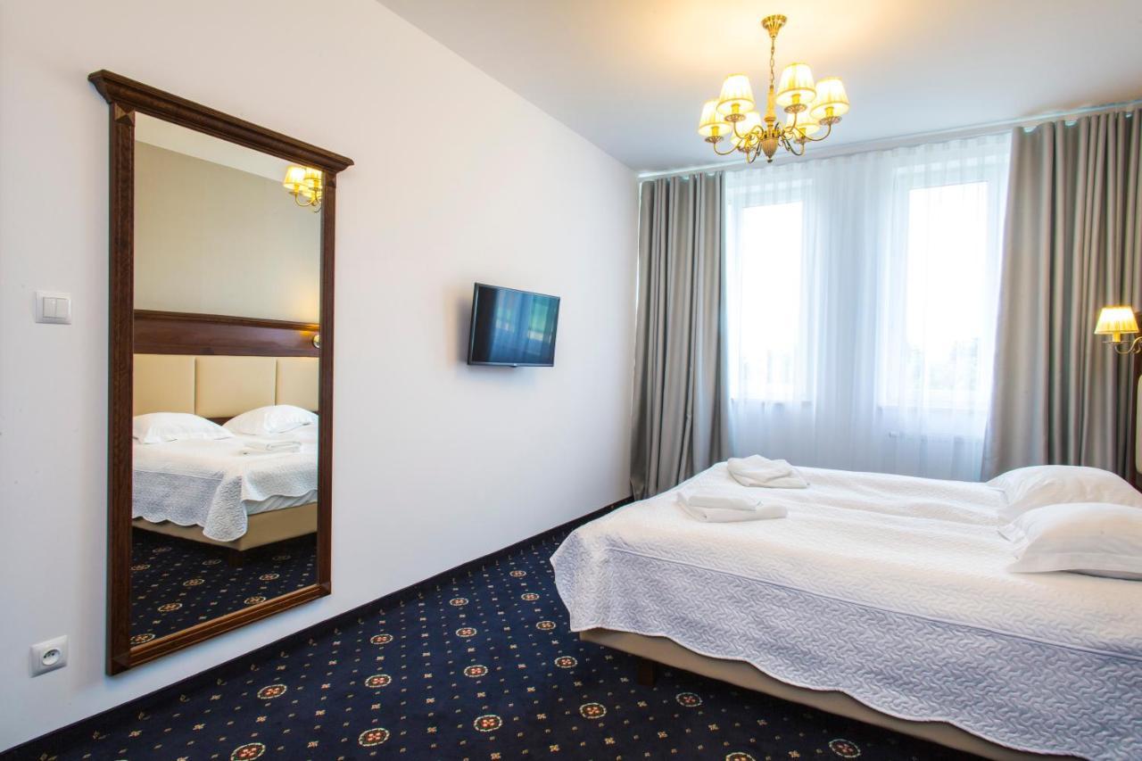 Hotel Nad Raba - Bochnia Extérieur photo